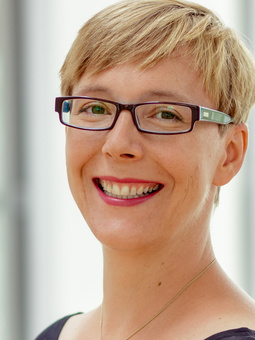 Prof. Dr. Antje Michel Prof. Dr. Antje Michel