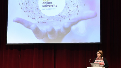 Prof. Dr. Kerstin Mayrberger Prof. Dr. Kerstin Mayrberger